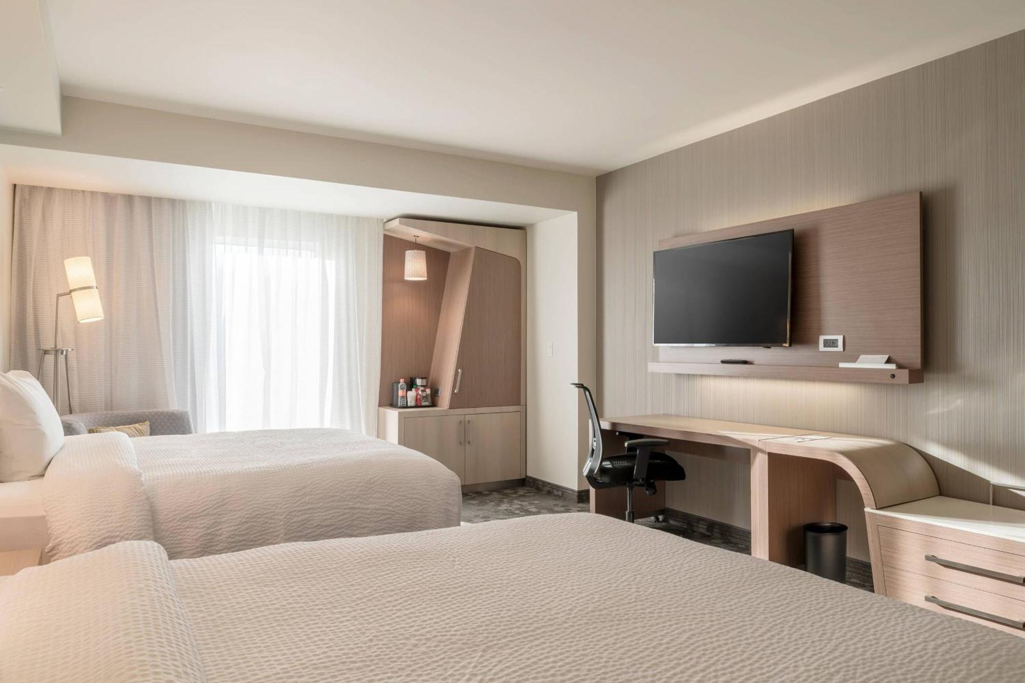 Courtyard By Marriott Ciudad Juarez Hotel Екстериор снимка